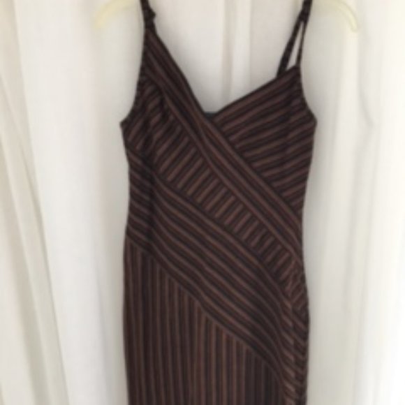 KNIT STRIPE DRESS - Picture 1 of 7